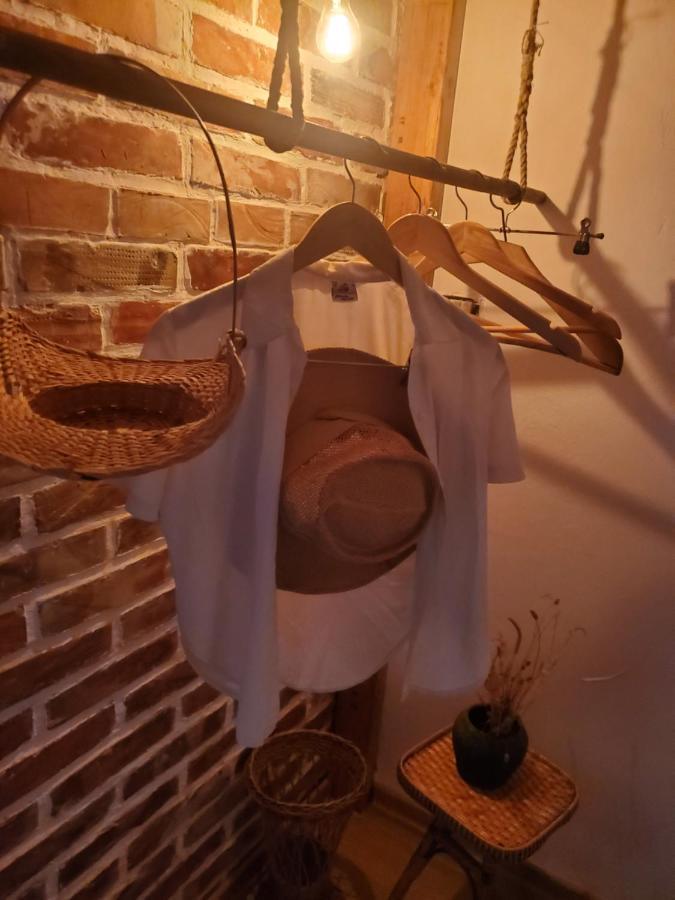 Relax Inn Korce Eksteriør bilde